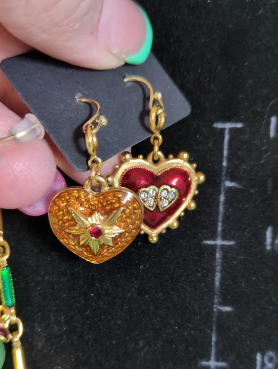 Vintage Joan Rivers Heart Charm Necklace and Earrings Set - Picture 3 of 11